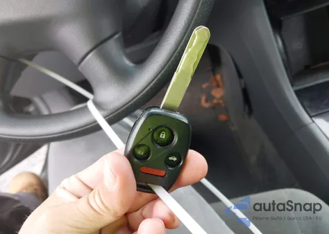 2007 Honda Accord 2.4 Se z USA, uszkodzony, nr VIN 1HGCM56337A103614